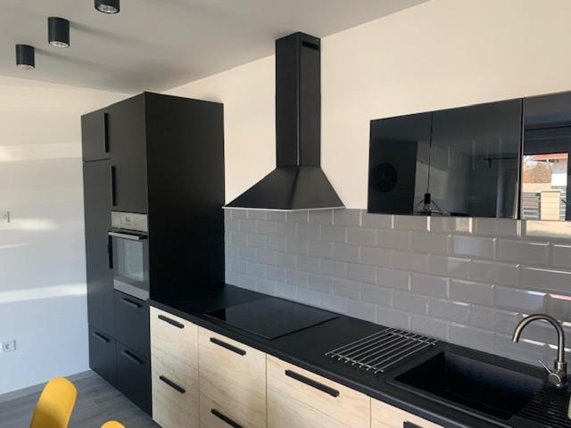 Gödöllő New Home Guest House מראה חיצוני תמונה